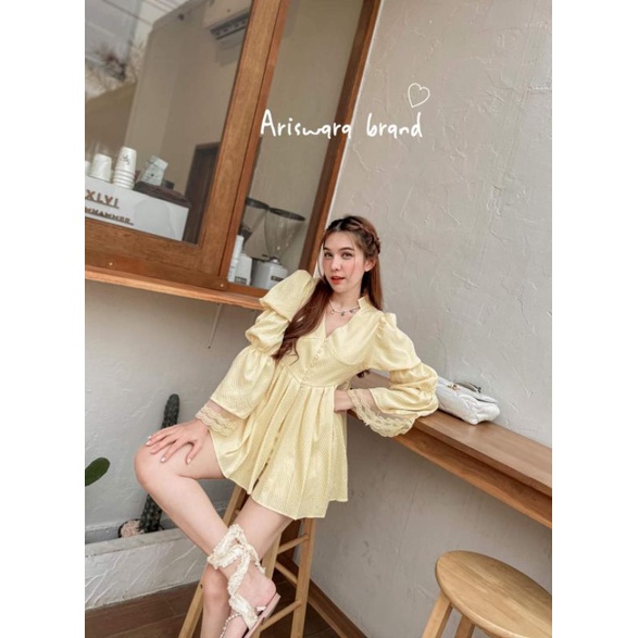 Ariswara​ Yellow​ Set