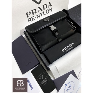 ❌ขายแล้ว❌ Used Like New Prada Re-Nylon and Saffiano Leather Smartphone Case ปี 2020 แท้ 100% (ไม่แท้ยินดีคืนเงิน)