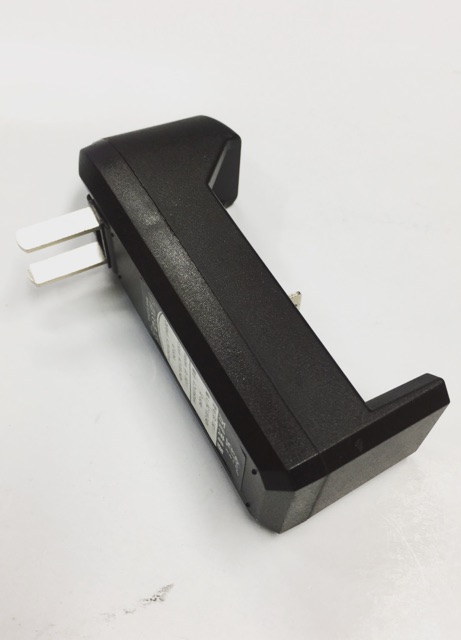 แท่งชาร์จถ่าน3.7V ได้ทุกรุ่น /ที่ชาร์จถ่าน