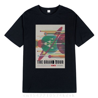 เสื้อยืดผ้าฝ้ายพิมพ์ลายแฟชั่น เสื้อยืด พิมพ์ลายโปสเตอร์ Grand Tour Voyager Space Travel เสื้อยืด ผ้าฝ้ายนิ่ม