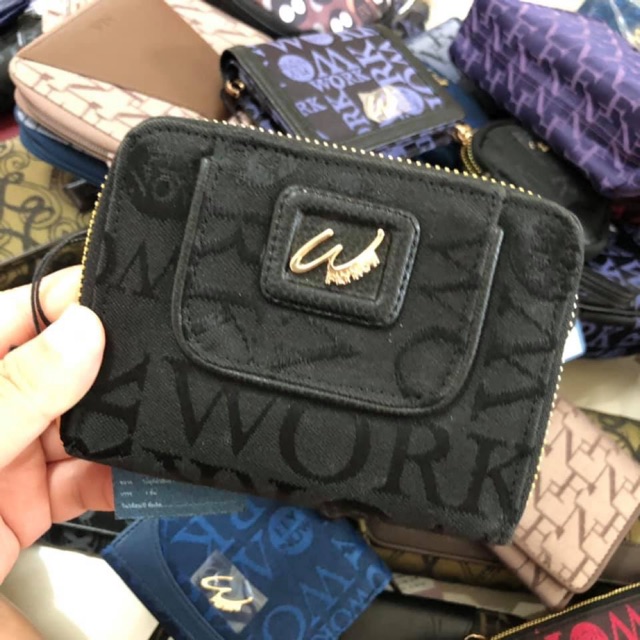 กระเป๋าสตางค์ # flynow