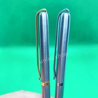 ปากกาลูกลื่นแบบหมุน หมึกน้ำเงิน รุ่น310A/B ปากกาด้ามโลหะ ตัวเหน็บมี 2สี （ราคาต่อด้าม）#ปากกา #ปากกาลูกลื่น #เครื่องเขียน
