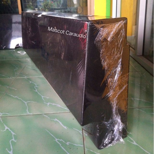 ตู้10"วีโก้/ไทรทันเก่า ตู้หลังเบาะพิงรถกระบะ4ประตู ไม่ต้องขยับเบาะ