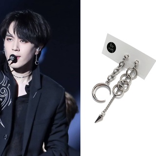 🇰🇷byyum🇰🇷GOT7 Yugyeom,Youngjae wearing [Unbalance Moon Earrings] Handmade products in Korea