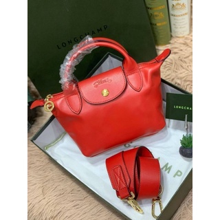 @2,220.-🔥🔥CHIC &amp; TRENDY ลด 7 % + (แถมพวงกุญแจ)🔥🔥💯Longchamp le mini pliage cuir