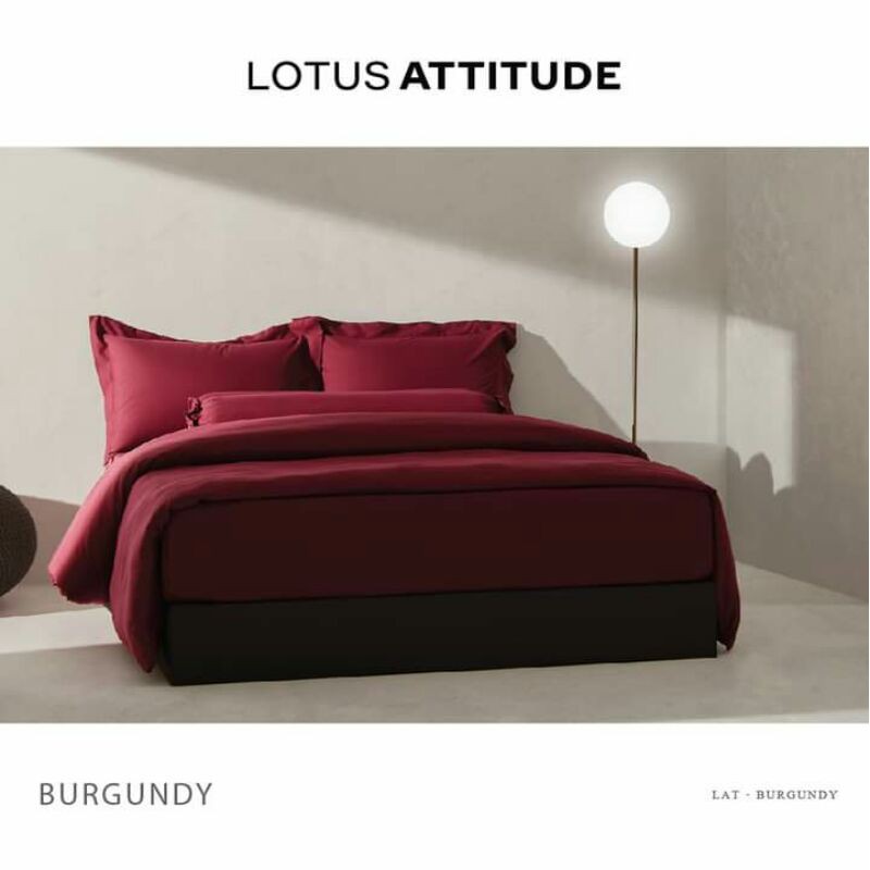 [ของแท้ 💯%] LAT-BURGUNDY : เครื่องนอนโลตัส Lotus รุ่น ATTITUDE (สีพื้น) | ผ้าปูที่นอน 3.5, 5, 6 ฟุต 