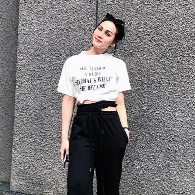 เสื้อยืด Loonny Stores