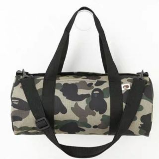 กระเป๋าสะพายข้าง BAPE duffer bag ใส่ออกกำลังกาย เล่นฟิตเนสดีมาก