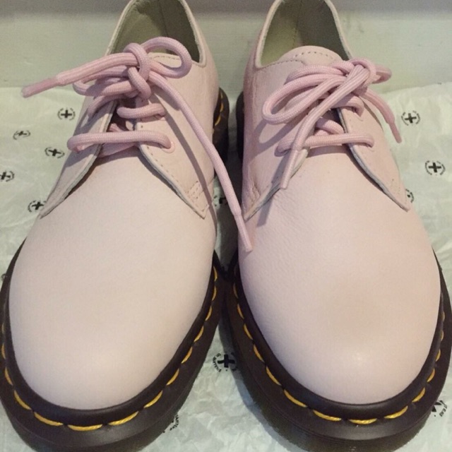 รองเท้า Dr.Martens