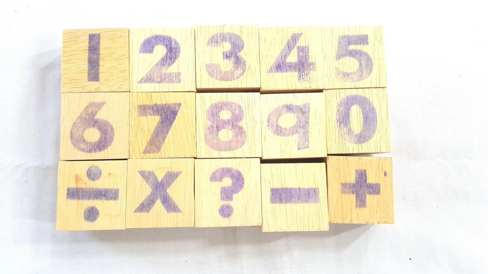 AERO RS634 16s WOODEN NUMBERS STAMP&LEARN x 1 ชุด
