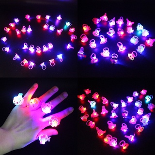 แหวนไฟกระพริบ LED ลายการ์ตูน 3 ซม. หลากสี พร้อมแบตเตอรี่ 50 ชิ้น