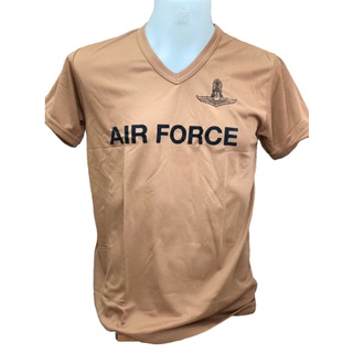 เสื้อยืดคอวีตราปีกกองทัพอากาศ ทหารอากาศ สีน้ำตาล คอวี Airforceสำหรับใส่ประกอบเครื่องแบบชุดฝึกทหารอากาศ หรือใส่เที่ยวเล่น