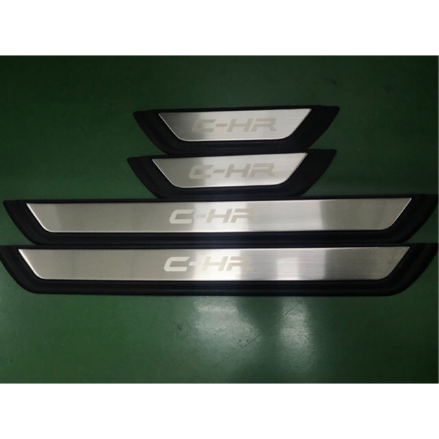 พร้อมส่ง !! Toyota C-HR ชายบันได Logo C-HR