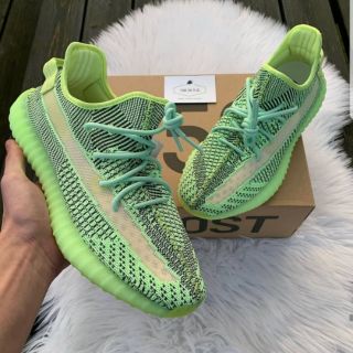 Adidas yeezyboost350 v2YEEZREEL 💚