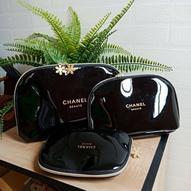 💥เซตสุดคุ้ม💥 ซื้อ 1ได้ถึง3🎉 กระเป๋า คลัท Chanel พรีเมี่ยมกิ๊ฟ แท้  สีดำ สวยเก๋มาก สุดฮิต ใส่เครื่องสำอางค์ ต้องมี