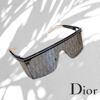 แว่นDiorกันแดด สีน้ำเงิน ทรงเกร๋ กระจกเลนส์ลายDior