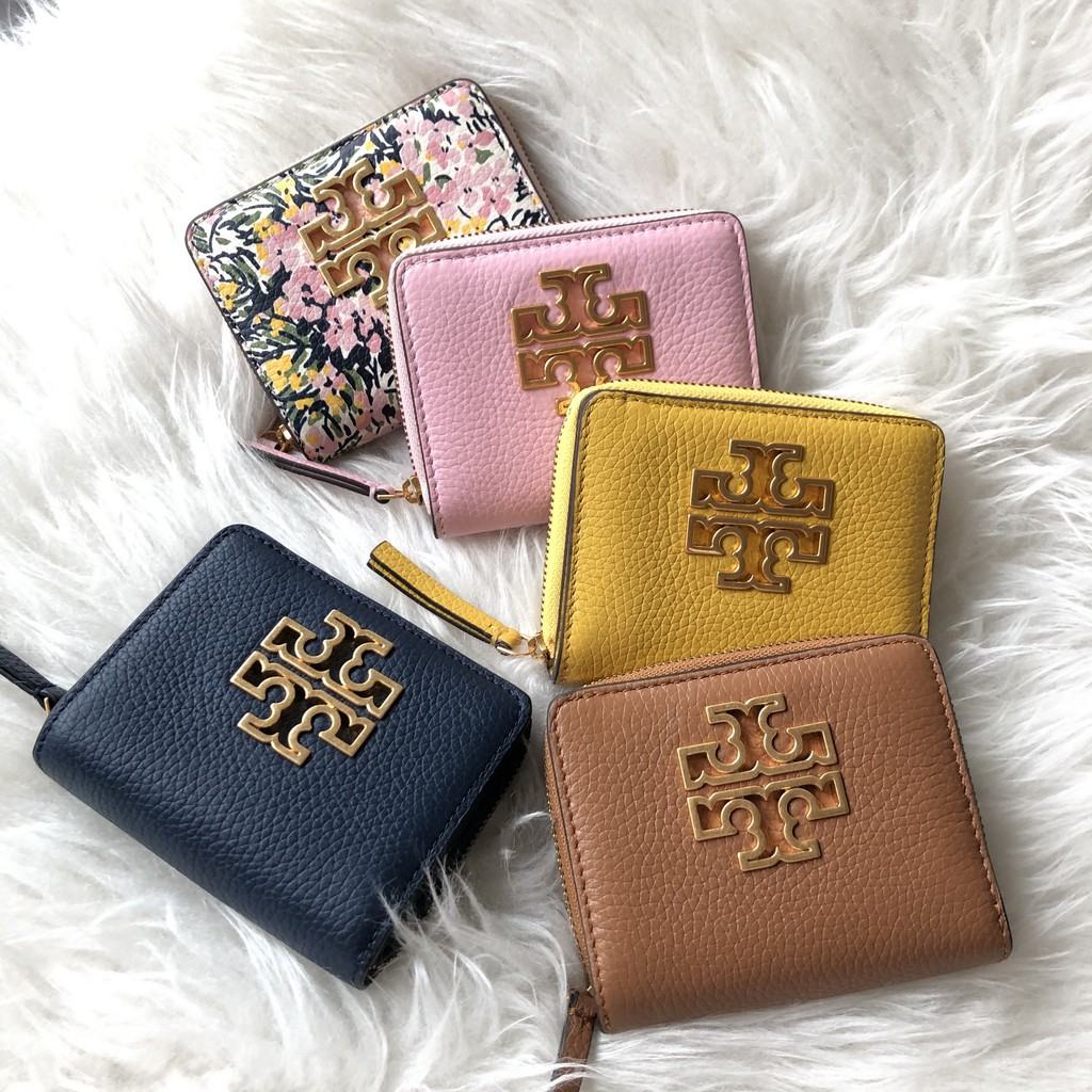 ของแท้100% พร้อมส่งที่ไทย?Tory Burch Britten Mini Wallet 67307 /86061  กระเป๋าตังสั้น มีช่องใส่เหรียญ | Shopee Thailand