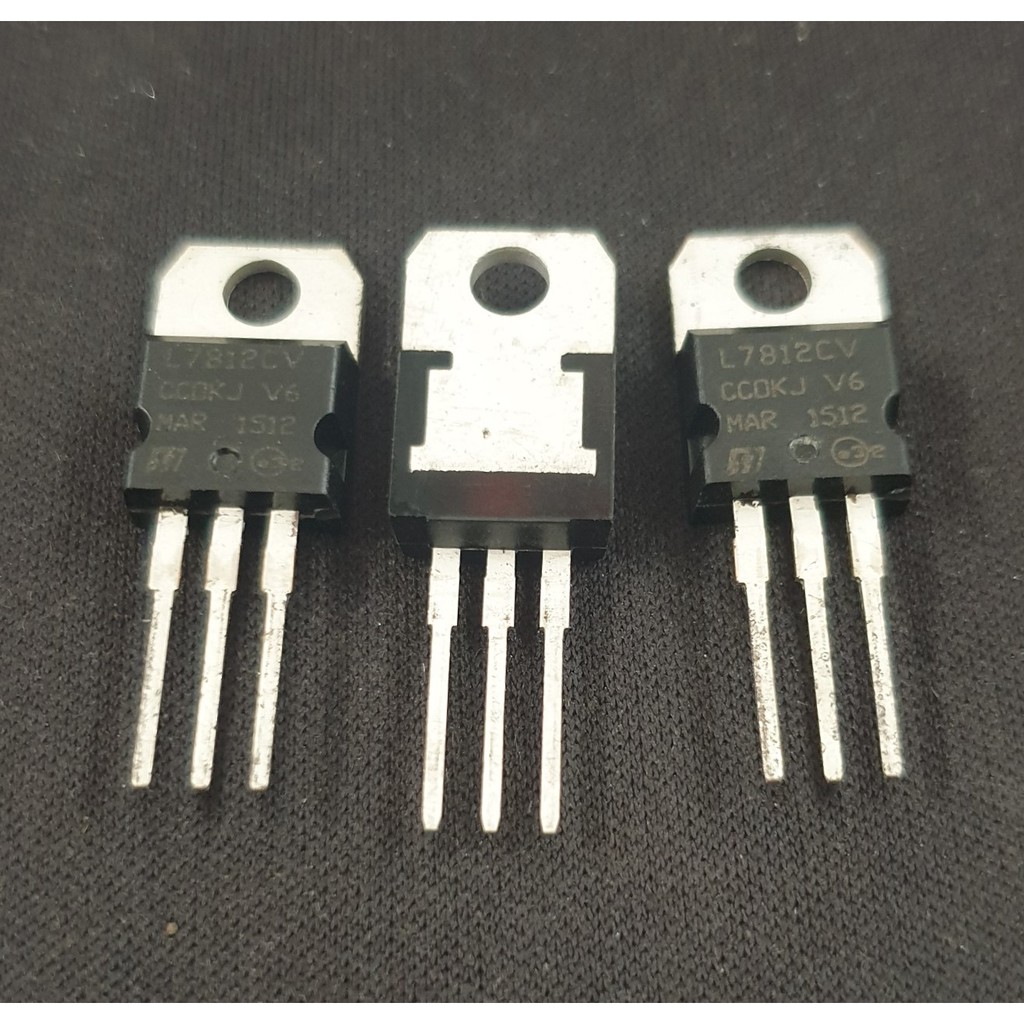 IC L7812CV 7812 CV Standard Positive Regulator 12V 1.5A 3-Pin
