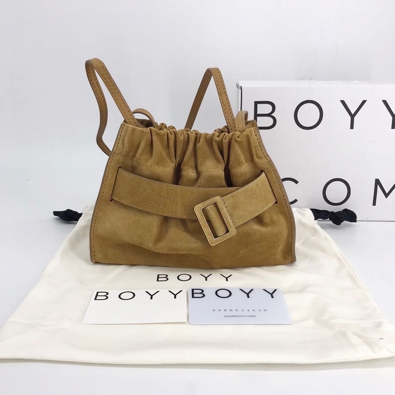 New Boyy กับ Givenchy Soft Antigona Used