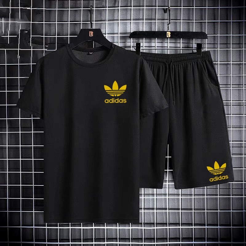 ชุดเซ็ทแฟชั่นเสื้อยืดแขนสั้นสกรีนลาย+กางเกงขาสั้นกางเกงขาสั้นลำลอง กางเกงกีฬา ใส่ได้ทั้งหญิงและชายT492-DK492