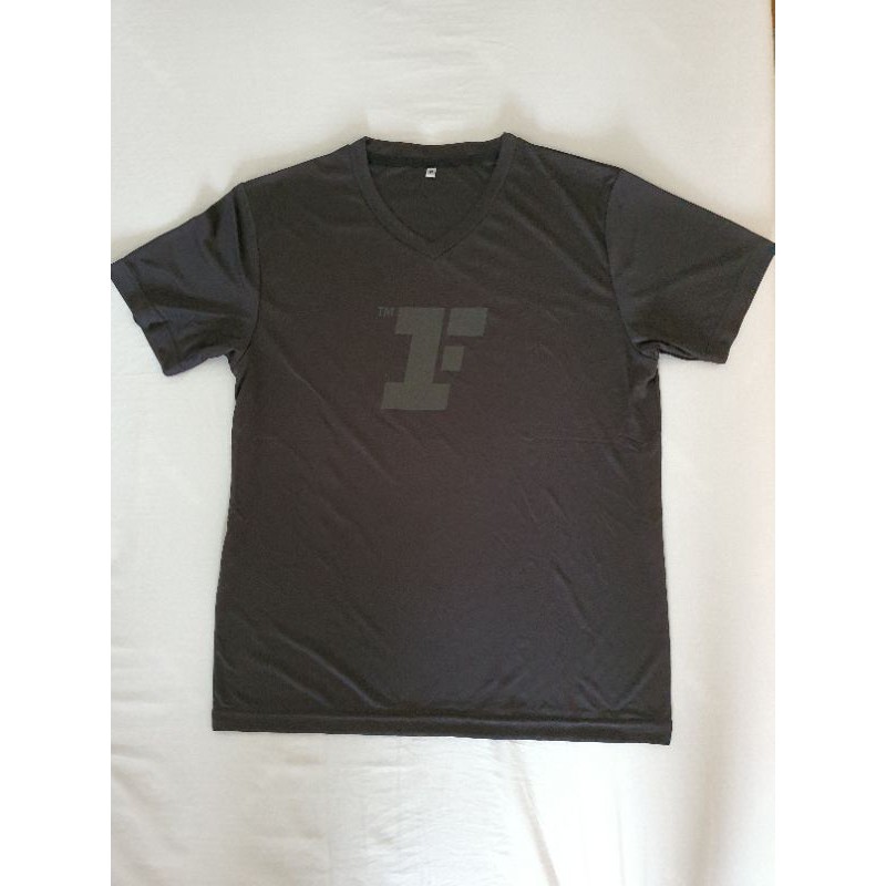 🏷เสื้อออกกำลังกายฟิตเนส เฟิร์ส Fitness First สีดำ