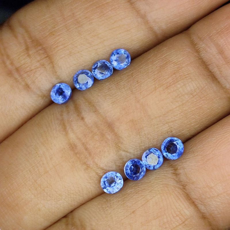 NATURAL BLUE KYANITE SAPPHIRE AUSTRALI SPRAY STONE 3.5 มม. ไม่พอใจ SRILANKA