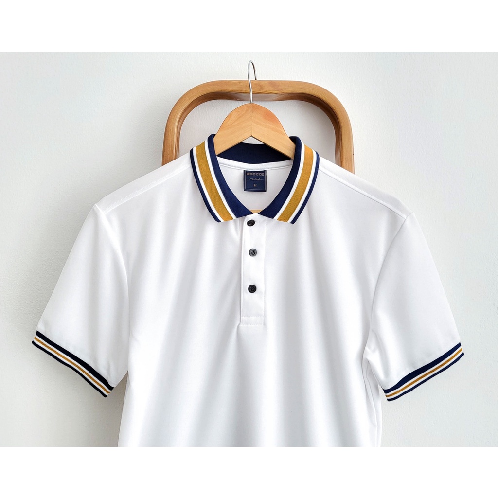 เสื้อโปโล ไม่มีโลโก้ สีขาวปกทอง Roccoe Polo (เนื้อผ้าผสมspendexเพิ่มความยืดหยุ่น ใส่สบาย)