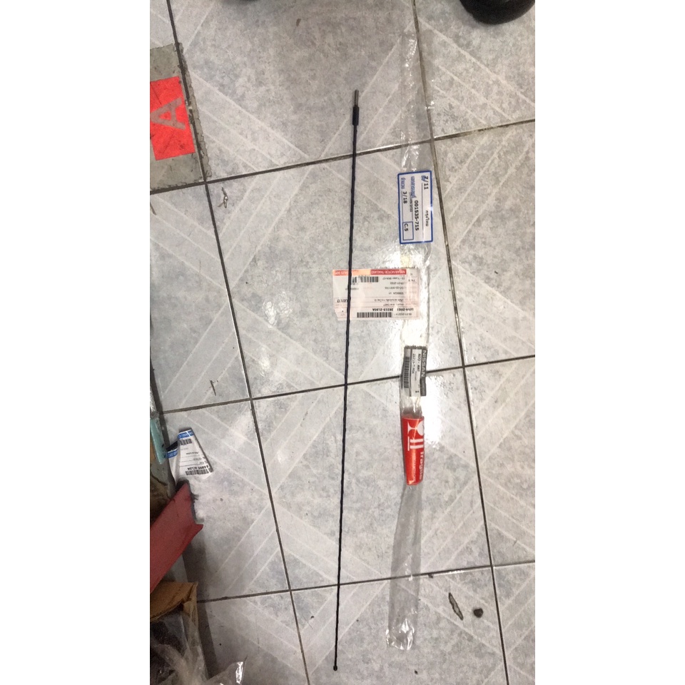 เสาอากาศวิทยุ NISSAN NAVARA รุ่นรถ D40 ( อะไหล่แท้นิสัน ) 28215-ZL80A