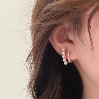 ต่างหูมุก คริสตัล • Crystal Pearl Earrings