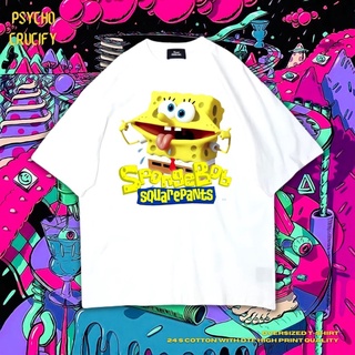 ROUND คอลูกเรือเสื้อยืด ขนาดใหญ่ พิมพ์ลาย Spongebob Squarepants Psycho Crucify | สีขาว | เสื้อสพันจ์บ็อบ | Nickelodeon น