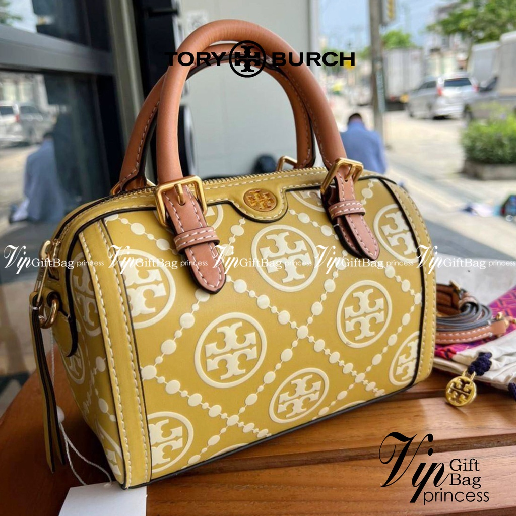 Tory Burch T-Monogram Mini Embossed Wine Bucket Bag / Tory Burch Mini Bucket กระเป๋าถือหรือสะพายไหล่ ทรงหมอนขนาดเล็ก