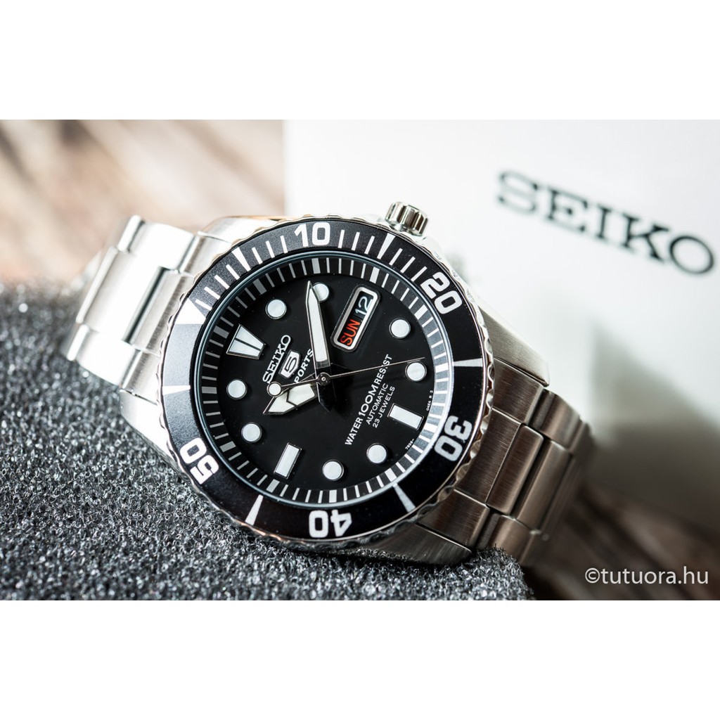 นาฬิกา SEIKO 5 Sport Automatic Black  รุ่น SNZF17K  สินค้าของใหม่ ของแท้ 100% ประกันศูนย์ไทย 1 ปีเต็ม