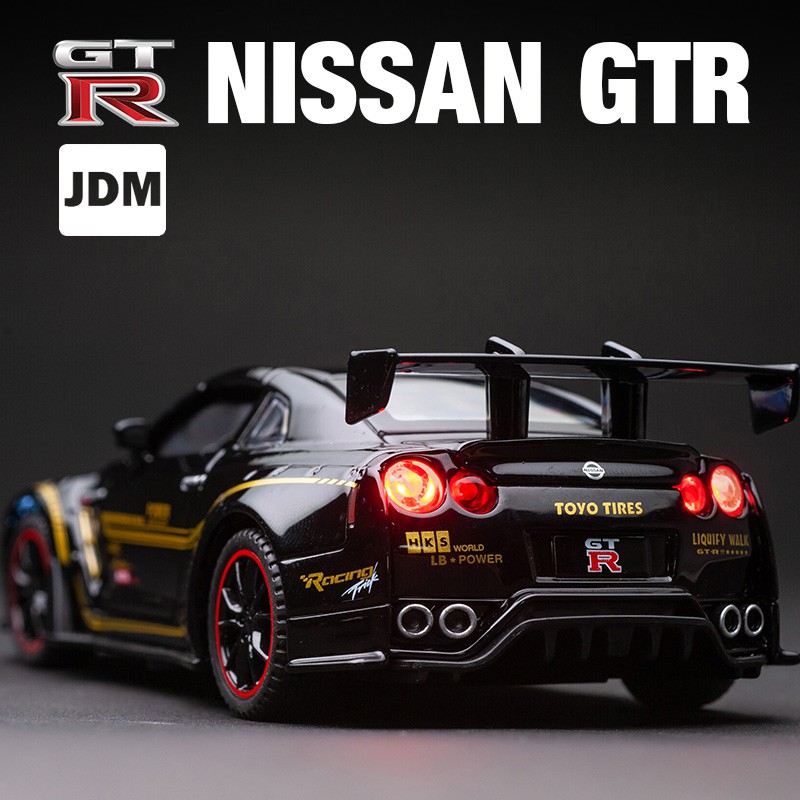 โมเดล 1: 32 JDM Nissan GTR R35 ของเล่นเด็ก