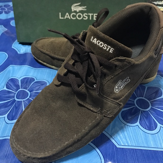 รองเท้า Lacoste มือ2 สภาพ70% ของเเท้งานหนังกลับ ใส่สบาย สนใจเเอดไลน Azman_k อินบล็อค ติดต่อสนใจสอบถา