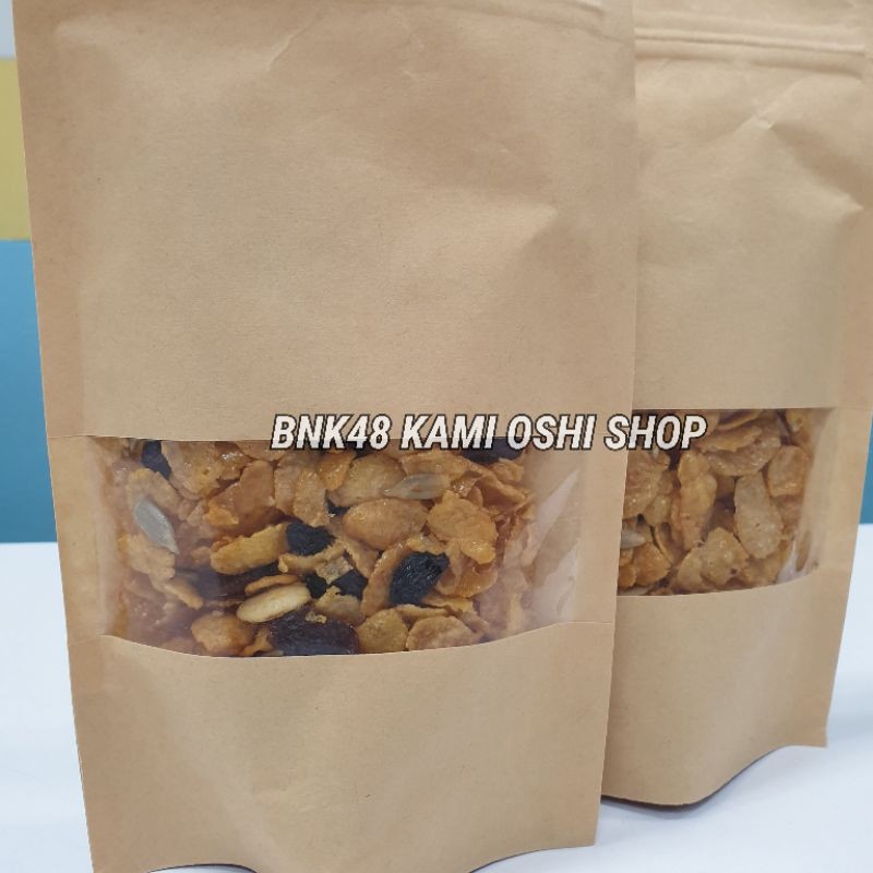 [ราคาพิเศษ] ขนม คอนเฟลก จาก BNK48 CAFE [EXP. 14 JUNE 2021]