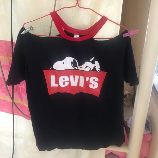 เสื้อยืด Levi’s