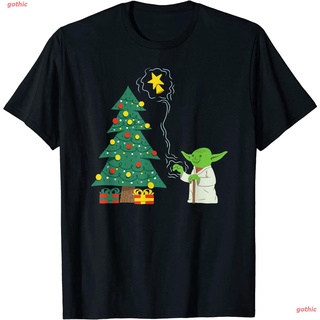 เสื้อยืดยอดนิยม Star Wars Holiday Yoda Decorates Christmas Tree T-Shirt Mens Womens T-shirtsเสื้อยืด 471