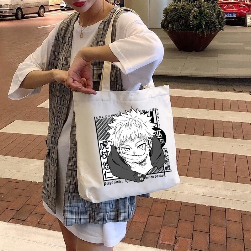 กระเป๋าสะพายไหล่ ผ้าแคนวาส พิมพ์ลายการ์ตูนอนิเมะ Jujutsu Kaisen Yuji Itadori จุของได้เยอะ พร้อมซิป สไตล์ฮาราจูกุ