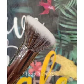 (W3,900)MINISO Pro Fine Precision Sculpting brush แปรงแต่งหน้า ปลายเฉียง สำหรับลงรองพื้น เฉดดิ้ง บลัชครีม ปัดแก้ม ลงแป้ง