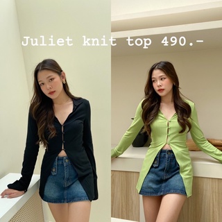 Juliet knit top 490.-  เสื้อทรงผ้านิต ดีเทลกระดุม 4 เม็ด ใส่แล้วหุ่นเข้ารูปสวยมาก