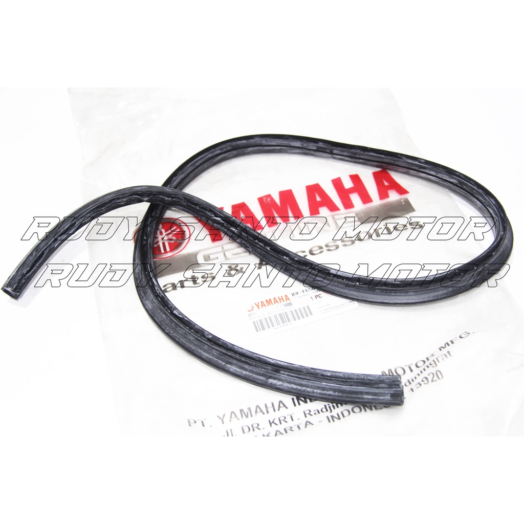 ซีลยาง Sil Sill Jox Seat Assy Lexi Lexi B3F-F745M-00 เดิม