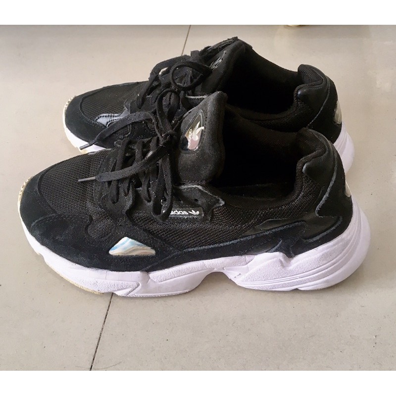 adidas falcon black white