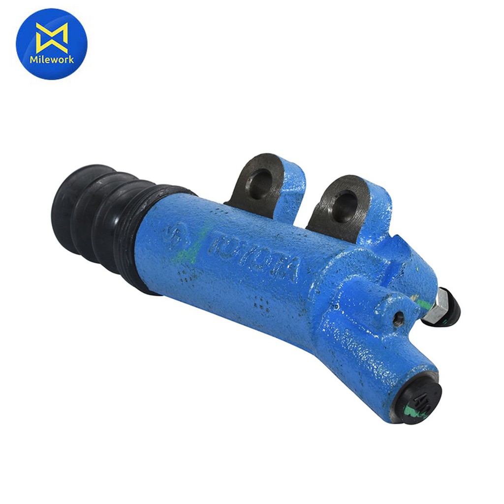 แม่ปั๊มคลัทซ์ล่าง  VIGO-CHAMP  14 แท้ห้างTY  15/16  (31470-0K160)