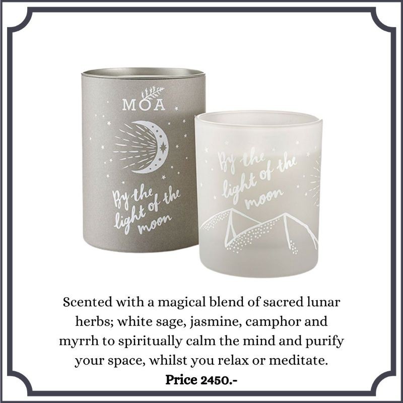 (พร้อมส่ง) By the light of the moon candle