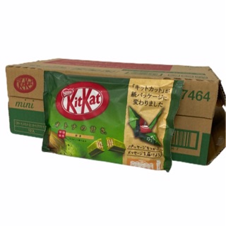 KITKAT GREEN TEA รสชาเขียว!! ห่อสีเขียว 1ลัง/12ห่อ ราคาส่ง ยกกล่อง สินค้านำเข้าจากญี่ปุ่น สินค้าพร้อมส่ง!!