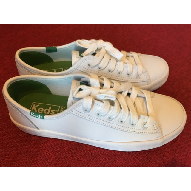 พิมพ์โค้ด BAYE ลด 130 บาทจ้า รองเท้า Keds รุ่น KICKSTART สีขาว size 35 EUR
