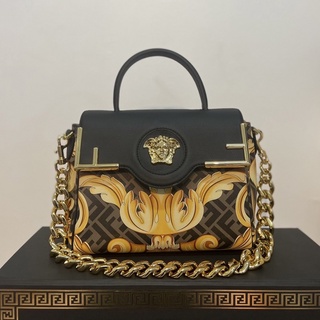 กระเป๋าแบรนด์เนม กระเป๋าสะพาย THE FENDI X Versace “ FenDace “ collection