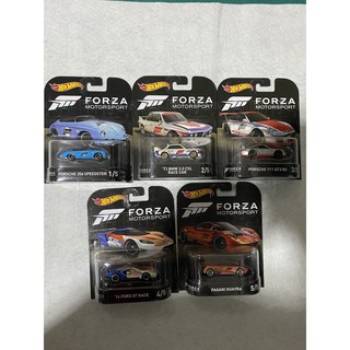 Hot wheels Set OF FORZA MOTORSPORT 5 Cars (PAGANI, FORD GT, BMW, PORSCHE 2)