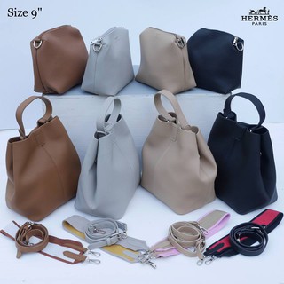 กระเป๋าสะพาย (โค้ดช้อปฟรี 120 บาท)