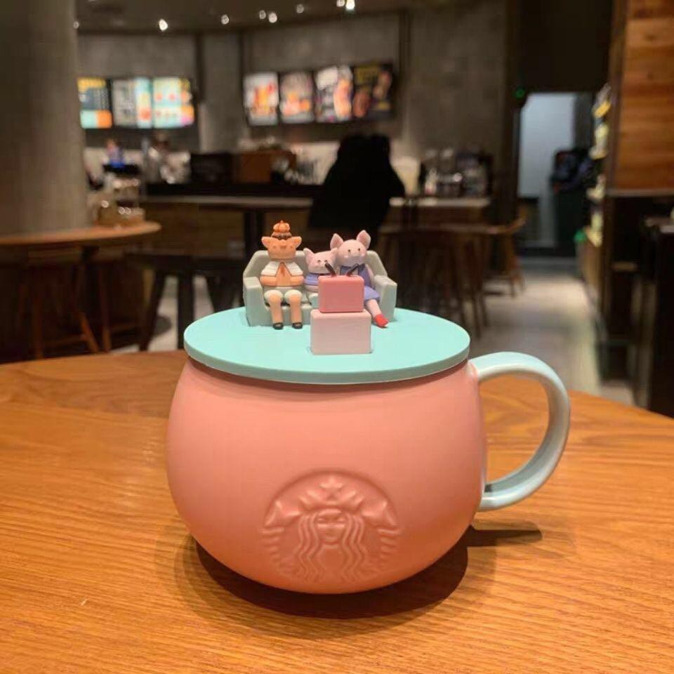 แก้วstarbucks ceramic mug with lid pigs family 355ML